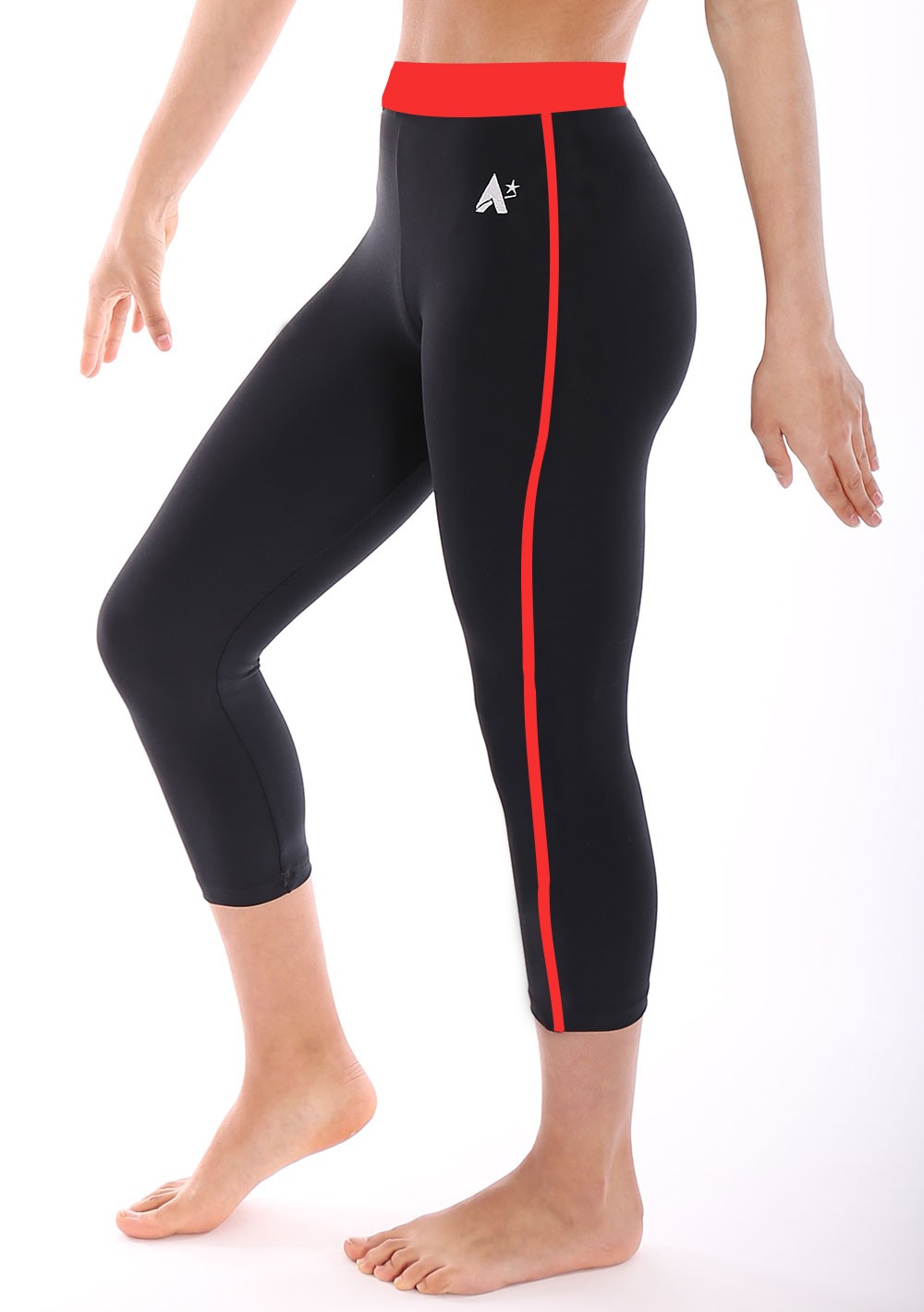 3 4 length tracksuit bottoms womens